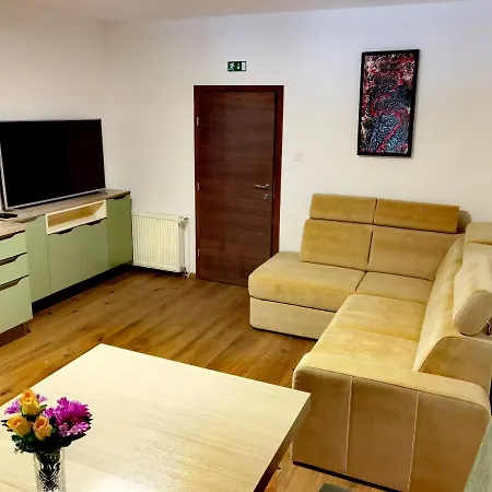Aparthotel Hisa Wambrechtsamer - House Wambrechtsamer Planina pri Sevnici